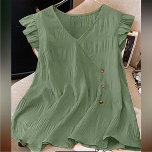 NWOT Green Ruffle Sleeve Women's Top